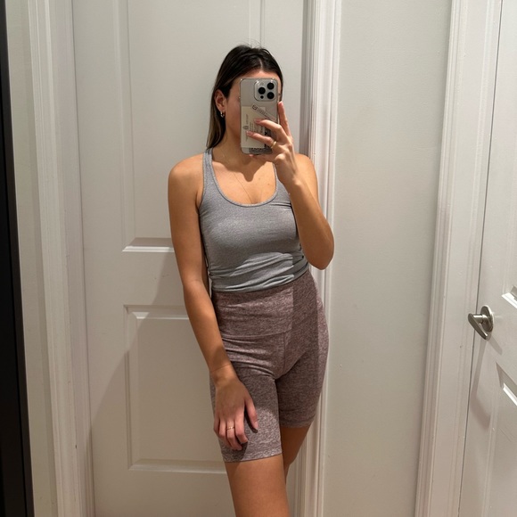 Lululemon tank top - Picture 2 of 10